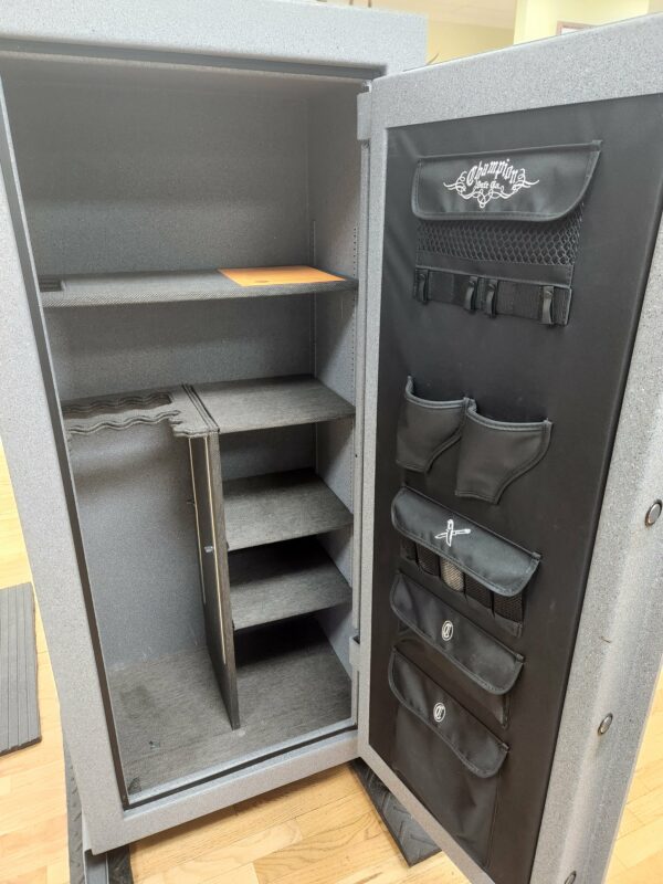 Champion " Model T " MT-21 Gun Safe - Image 3