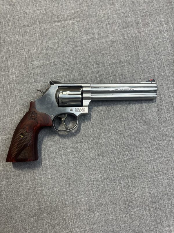 Smith & Wesson