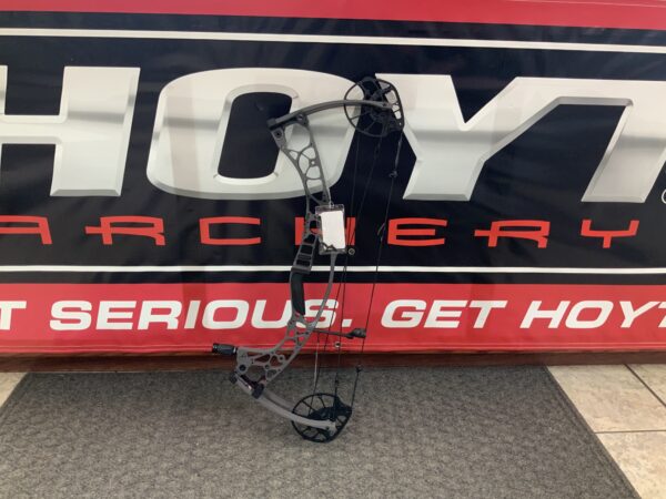 Hoyt AX-2 Compound Bow